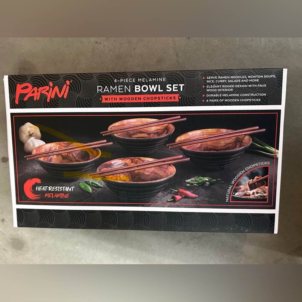 Black Ramen Bowl Set with Wooden Chopsticks